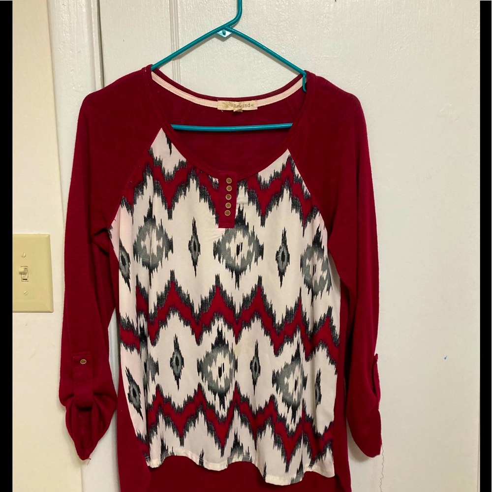 Aztec design top